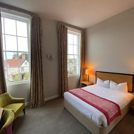 The Riverside House Hotel Mildenhall Ngoại thất bức ảnh